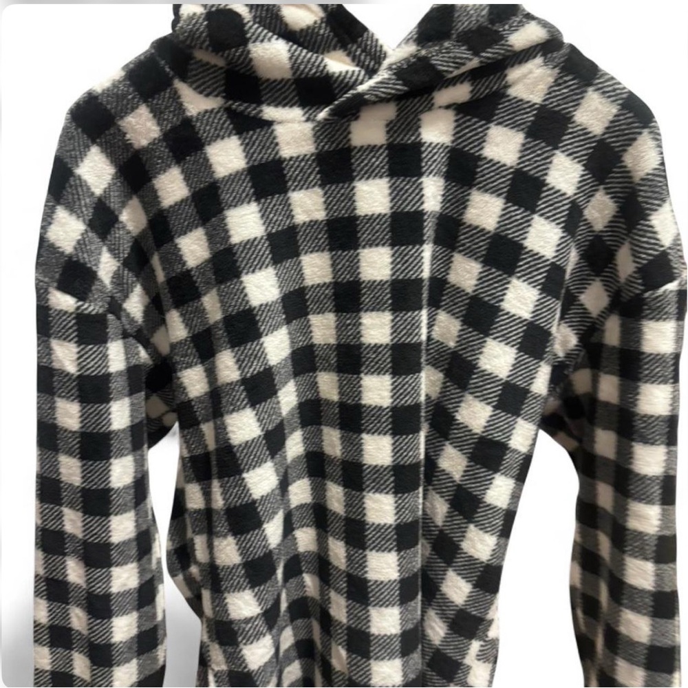 Vera Bradley Women’s Black & White Plaid Hooded Sweater